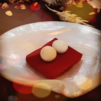 Pearl Gallery 2